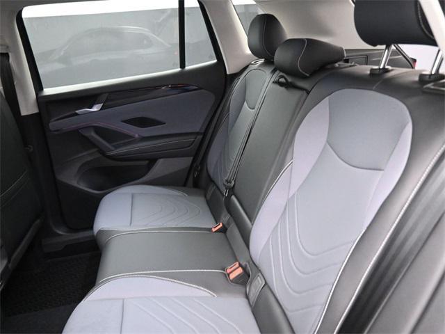 new 2025 Volkswagen Tiguan car, priced at $31,498