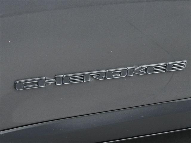 used 2021 Jeep Cherokee car, priced at $15,998