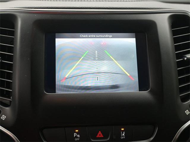 used 2021 Jeep Cherokee car, priced at $15,998