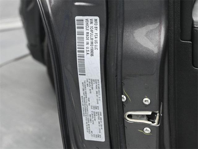 used 2021 Jeep Cherokee car, priced at $15,998