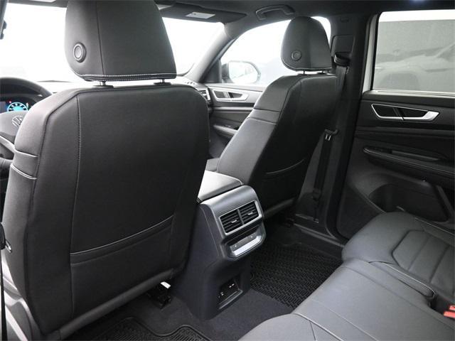 new 2025 Volkswagen Atlas Cross Sport car, priced at $48,417