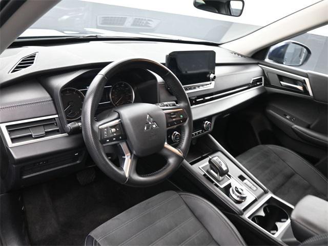 used 2024 Mitsubishi Outlander car, priced at $25,888