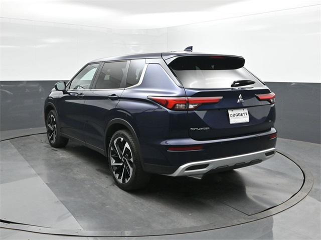 used 2024 Mitsubishi Outlander car, priced at $25,888