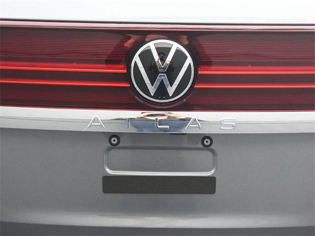 new 2025 Volkswagen Atlas car, priced at $37,420