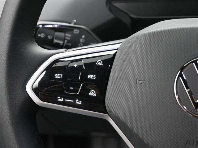 new 2025 Volkswagen ID.4 car, priced at $44,820