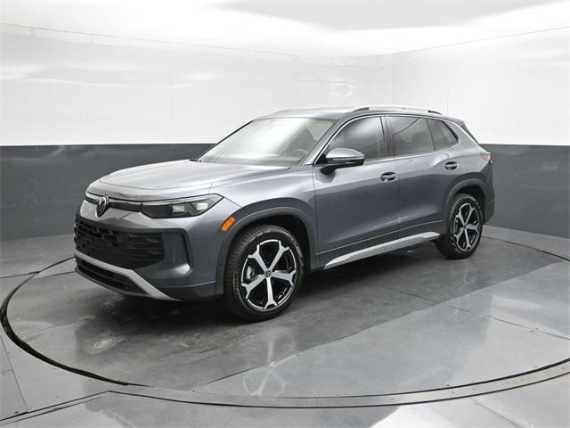 new 2025 Volkswagen Tiguan car, priced at $32,533