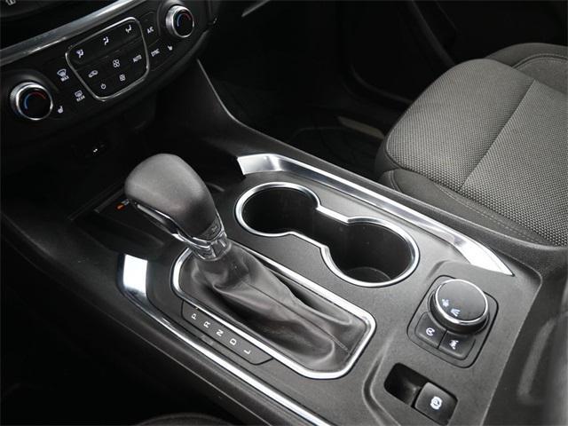 used 2022 Chevrolet Traverse car, priced at $24,888