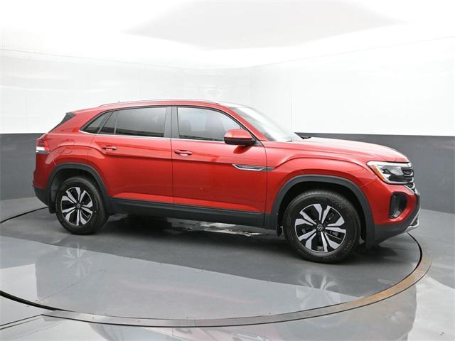 new 2024 Volkswagen Atlas Cross Sport car, priced at $40,173