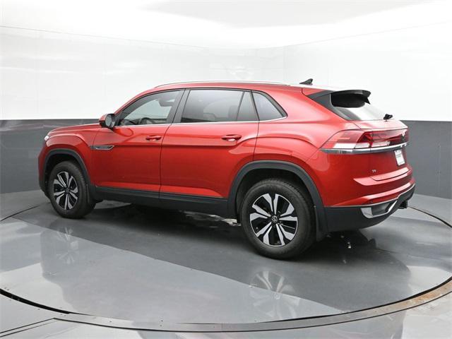 new 2024 Volkswagen Atlas Cross Sport car, priced at $40,173