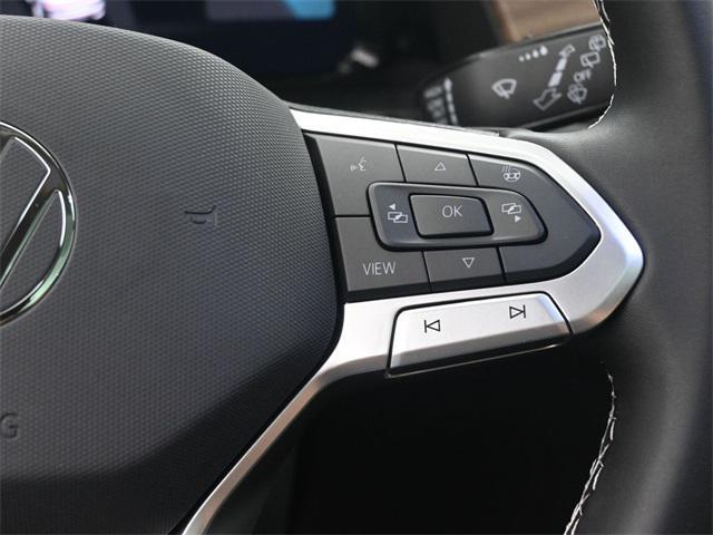 new 2025 Volkswagen Atlas car, priced at $45,603