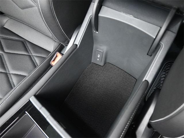 new 2025 Volkswagen Atlas car, priced at $45,603