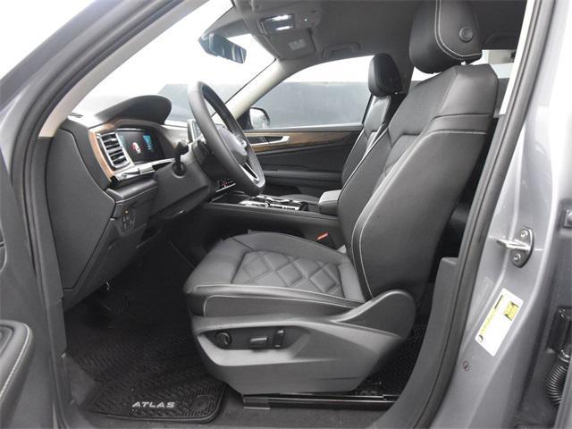 new 2024 Volkswagen Atlas car, priced at $42,491