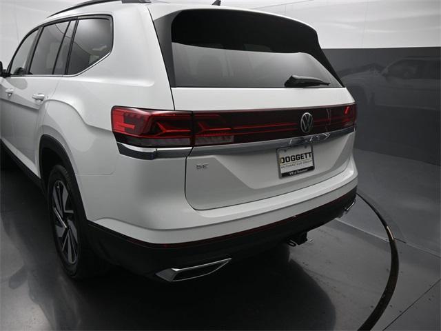 new 2024 Volkswagen Atlas car, priced at $43,461