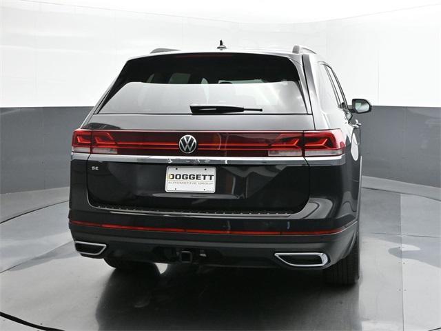 new 2024 Volkswagen Atlas car, priced at $40,119