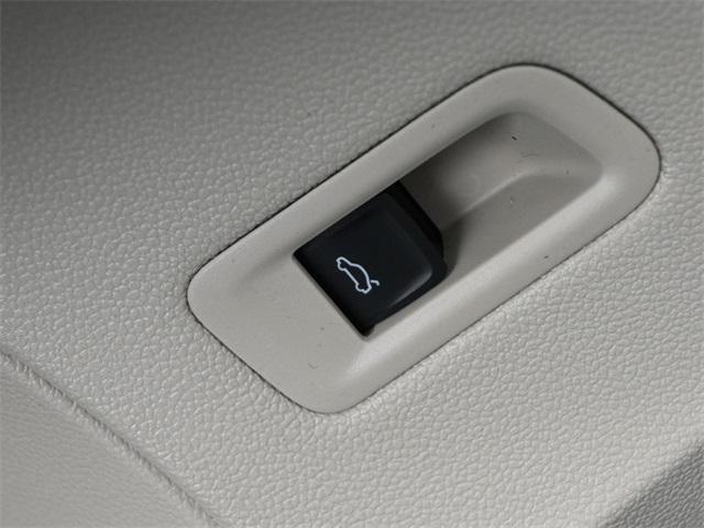 new 2025 Volkswagen Atlas car, priced at $51,411