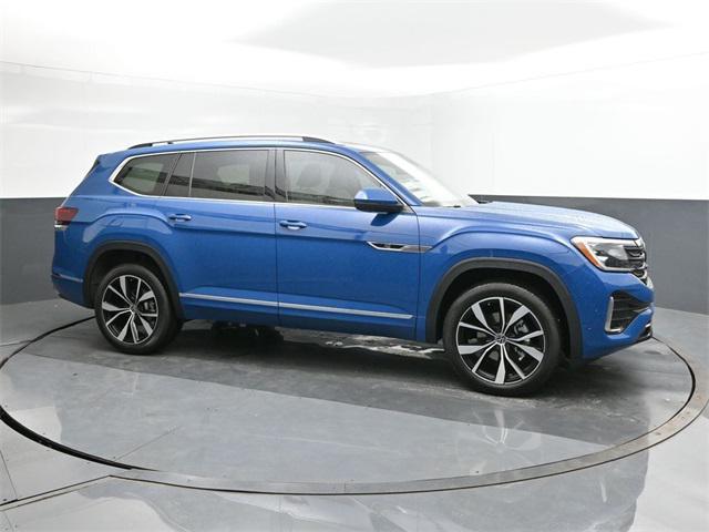 new 2025 Volkswagen Atlas car, priced at $51,411