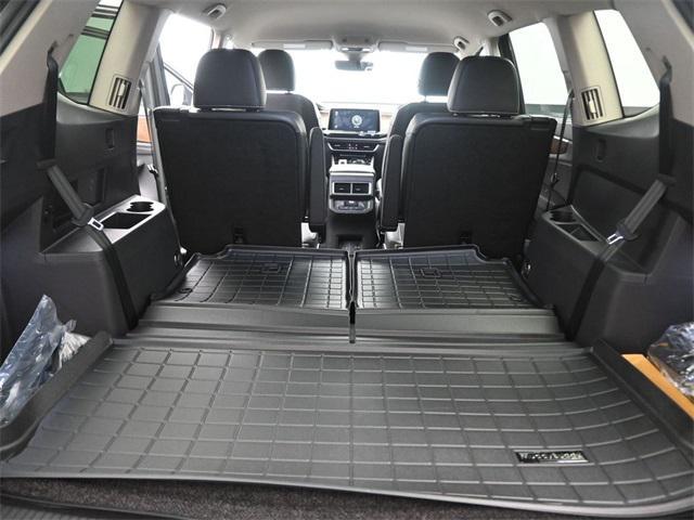 new 2025 Volkswagen Atlas car, priced at $42,647