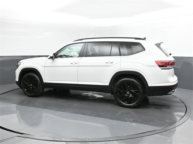 new 2024 Volkswagen Atlas car, priced at $42,491