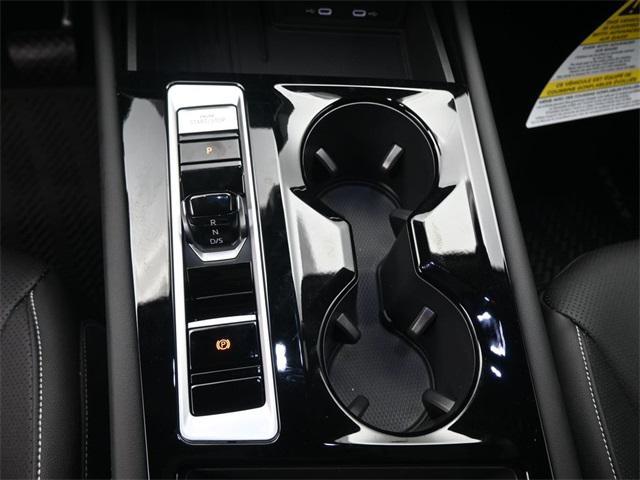 new 2025 Volkswagen Atlas car, priced at $44,656
