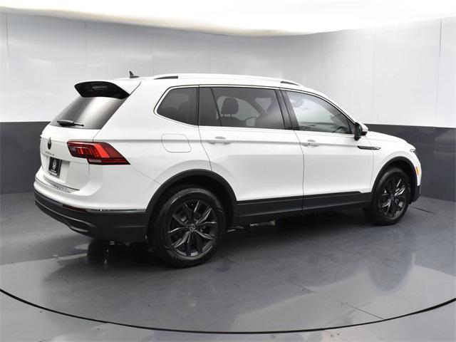 new 2024 Volkswagen Tiguan car, priced at $32,078