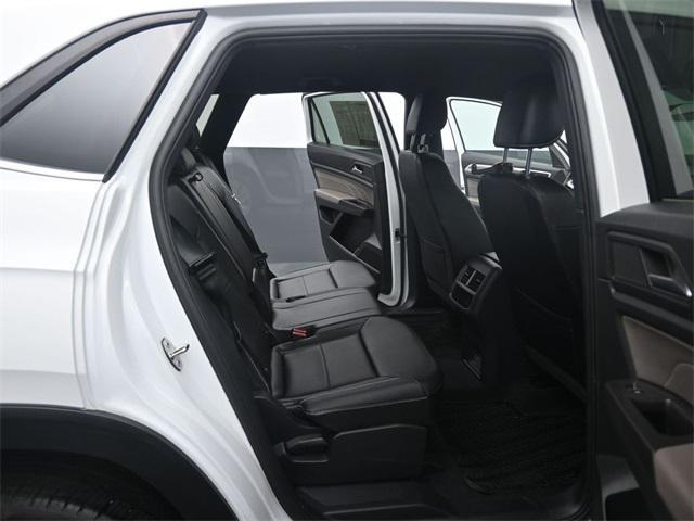 used 2022 Volkswagen Atlas Cross Sport car, priced at $23,718