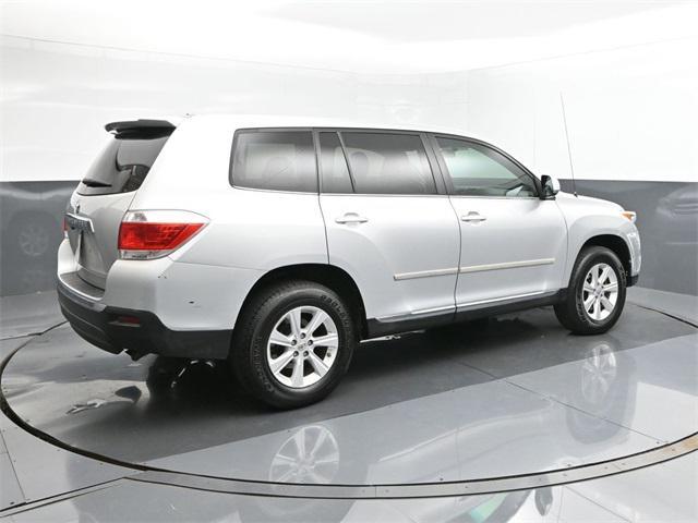 used 2011 Toyota Highlander car, priced at $14,500