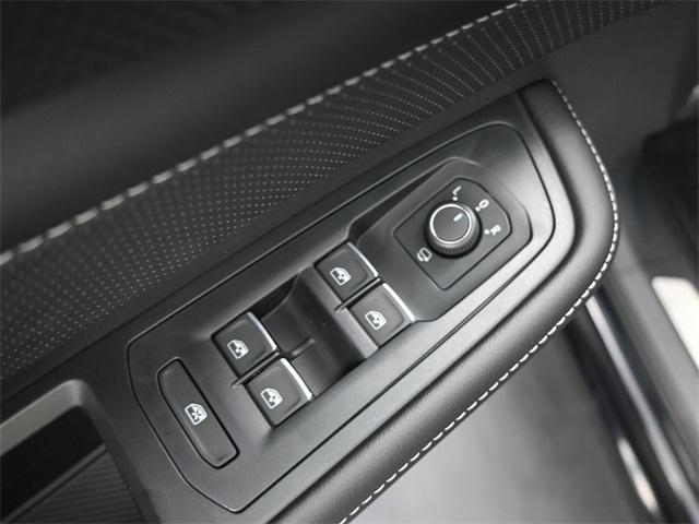 new 2026 Volkswagen Atlas Cross Sport car, priced at $53,218