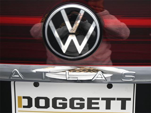 new 2026 Volkswagen Atlas Cross Sport car, priced at $53,218