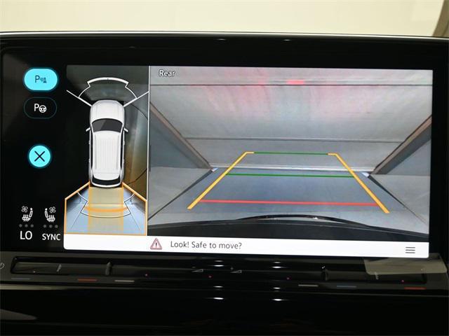 new 2026 Volkswagen Atlas Cross Sport car, priced at $53,218