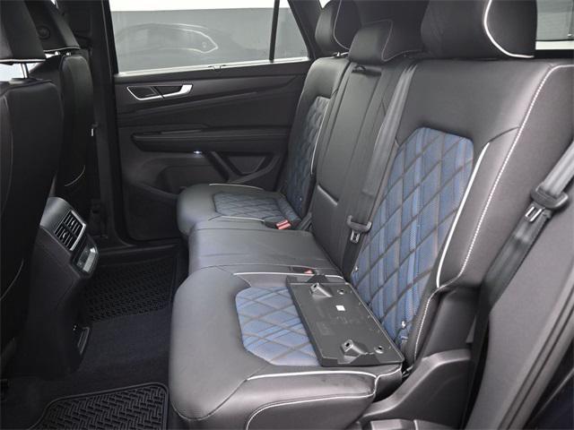 new 2026 Volkswagen Atlas Cross Sport car, priced at $53,218