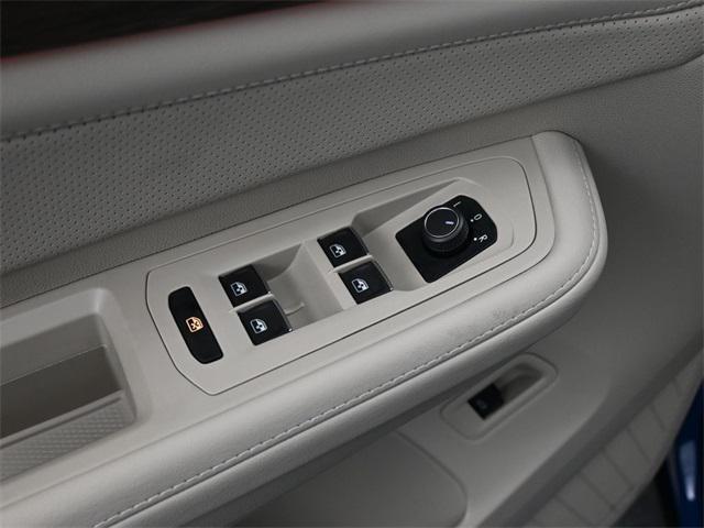 new 2025 Volkswagen Atlas car, priced at $47,209