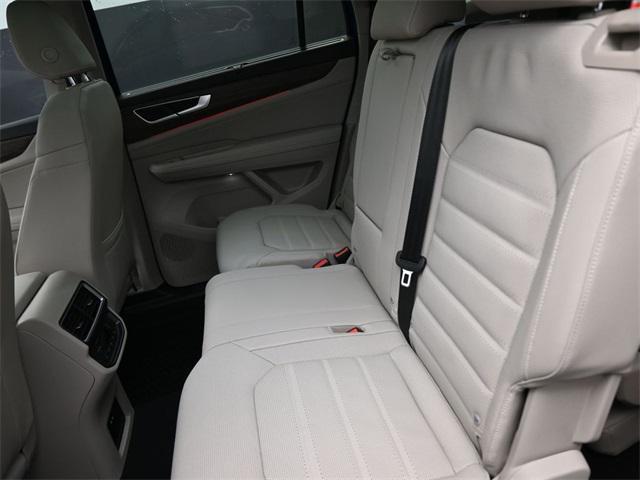 new 2025 Volkswagen Atlas car, priced at $47,209