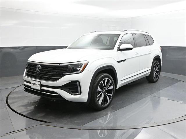 new 2025 Volkswagen Atlas car, priced at $52,820
