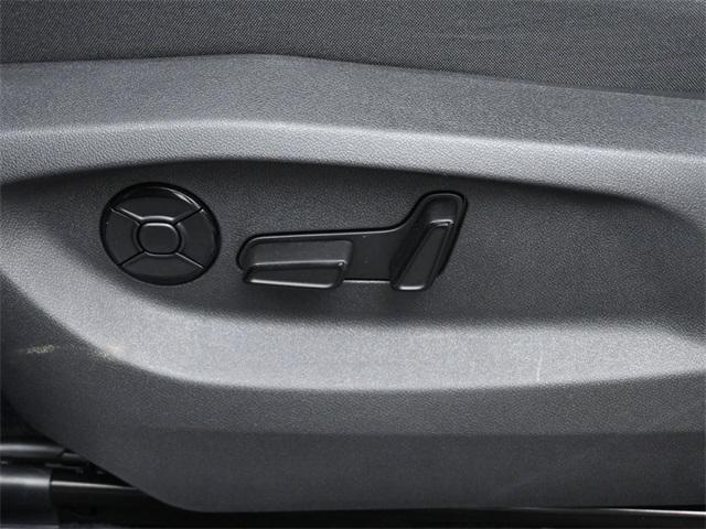 new 2025 Volkswagen Tiguan car, priced at $32,533