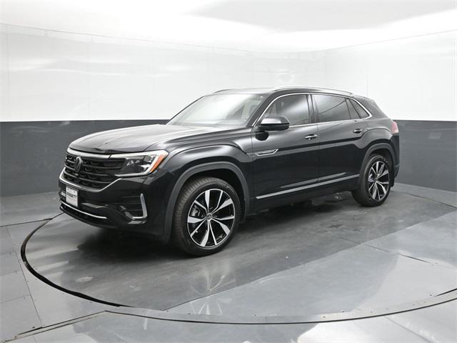 new 2025 Volkswagen Atlas Cross Sport car, priced at $50,211