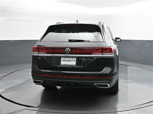 new 2025 Volkswagen Atlas car, priced at $42,855
