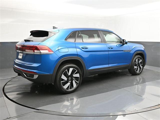 new 2024 Volkswagen Atlas Cross Sport car, priced at $39,186