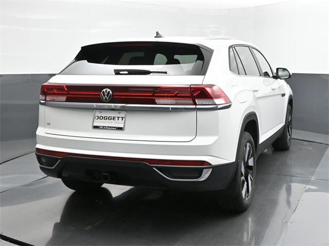 new 2024 Volkswagen Atlas Cross Sport car, priced at $41,393