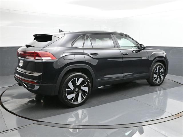 new 2024 Volkswagen Atlas Cross Sport car, priced at $40,511