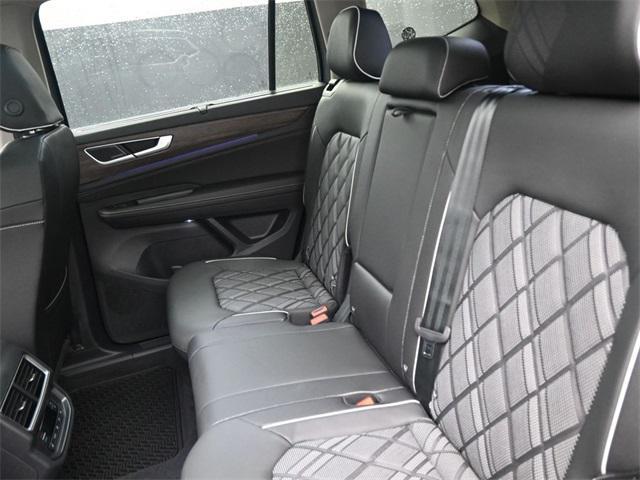 new 2025 Volkswagen Atlas car, priced at $49,298