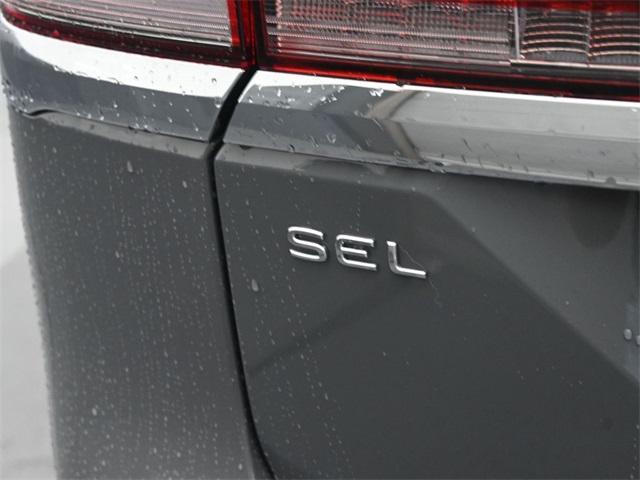 new 2025 Volkswagen Atlas car, priced at $49,298