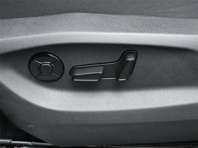 new 2025 Volkswagen Tiguan car, priced at $32,533