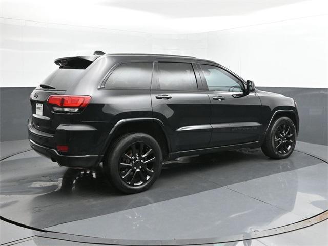 used 2018 Jeep Grand Cherokee car, priced at $17,231