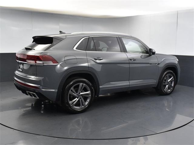 new 2024 Volkswagen Atlas Cross Sport car, priced at $44,834