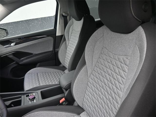 new 2025 Volkswagen Tiguan car, priced at $29,029