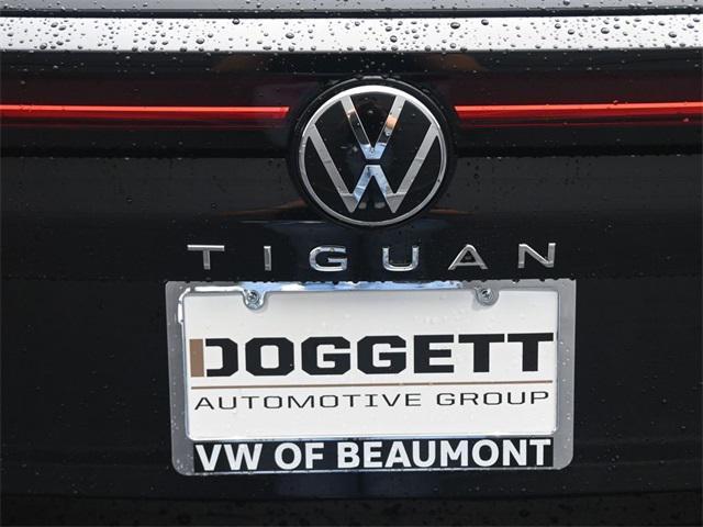 new 2025 Volkswagen Tiguan car, priced at $29,029