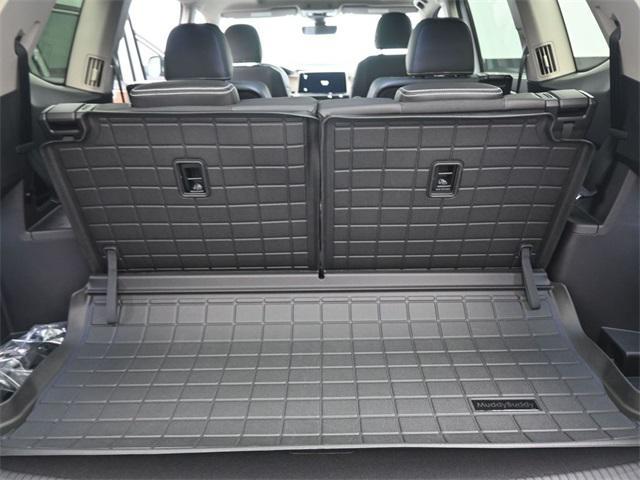 new 2026 Volkswagen Atlas car, priced at $45,954