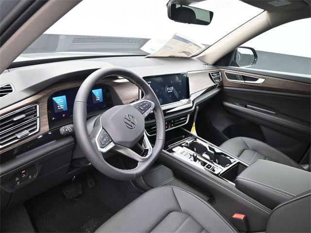 new 2025 Volkswagen Atlas car, priced at $47,744