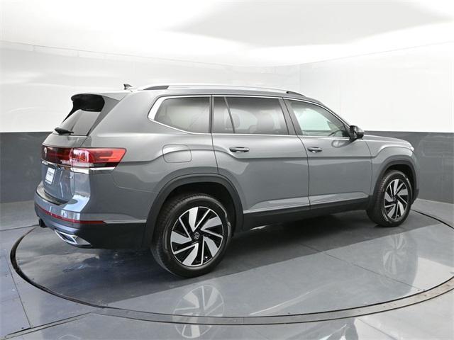 new 2025 Volkswagen Atlas car, priced at $47,744