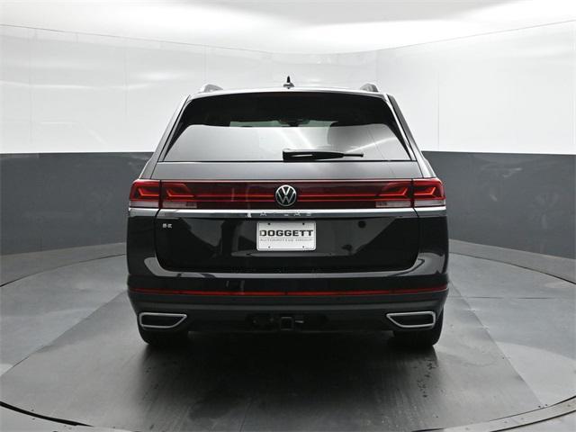 new 2026 Volkswagen Atlas car, priced at $44,785